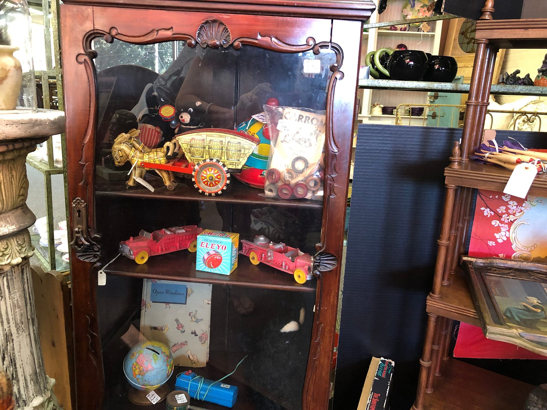 AE Antique and Vintage Toys